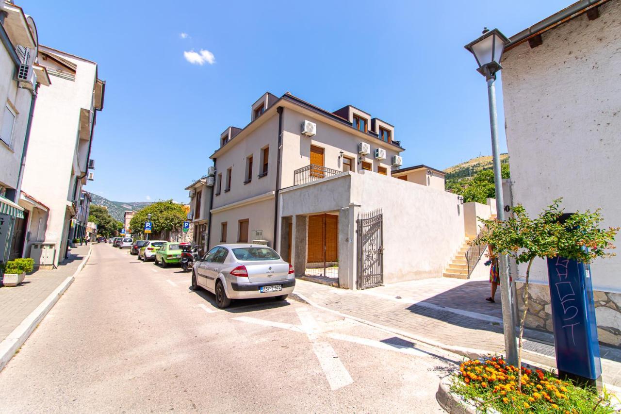Luxury Apartments Iris Mostar Extérieur photo