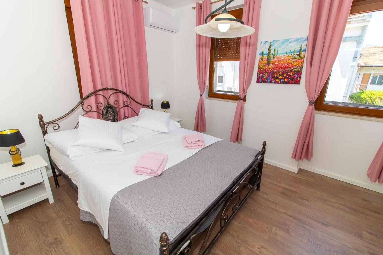 Luxury Apartments Iris Mostar Extérieur photo